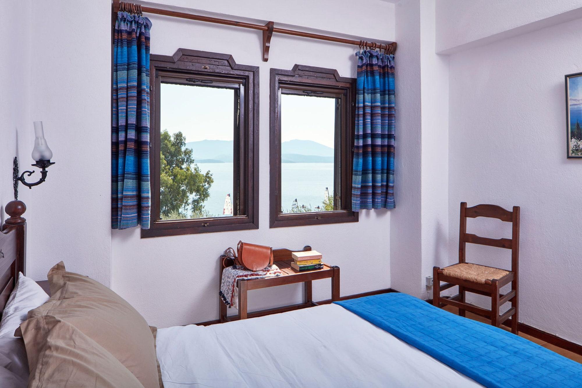 Leda Village Resort Chorto Exterior photo