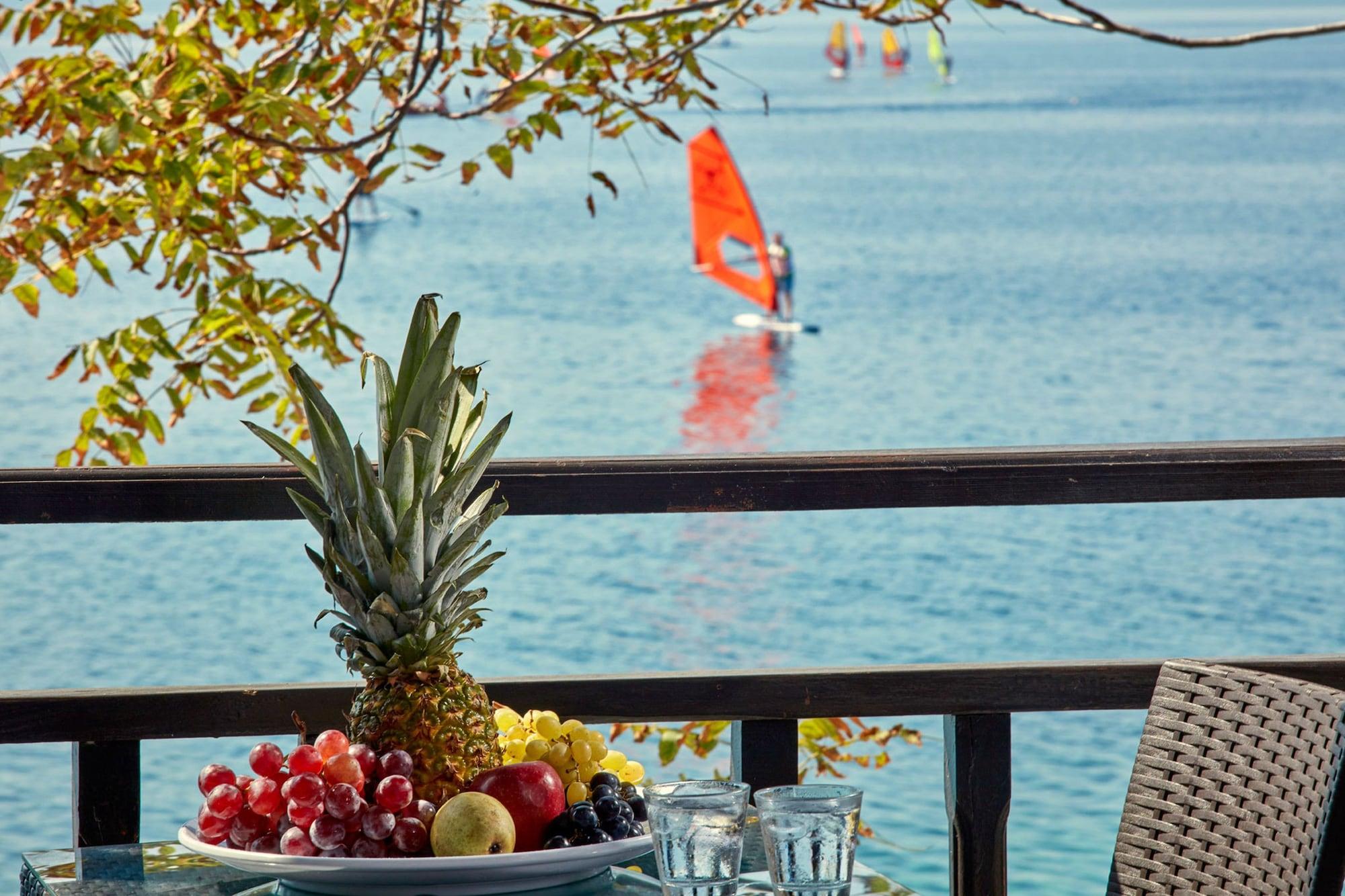 Leda Village Resort Chorto Exterior photo